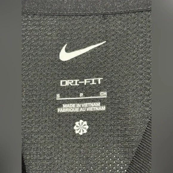 NWT Nike Women’s Dri-FIT Soccer Training Shirt Navy White Athletic Top - Picture 3 of 6